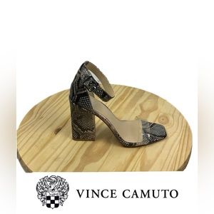 NWOT Vince Camuto Heels